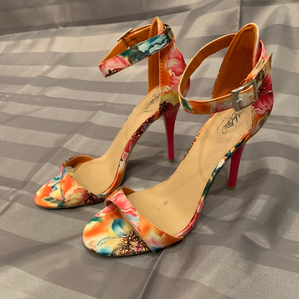 Womens Mossimo Heels
